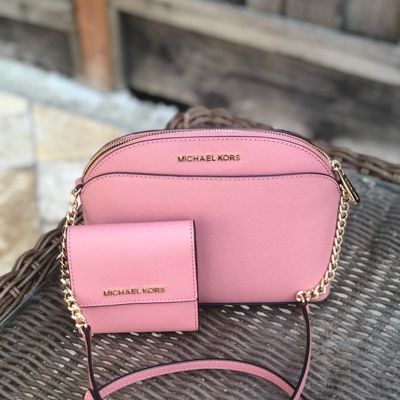 Michael kors Emmy large dome crossbody&wallet set - Picture 2 of 8